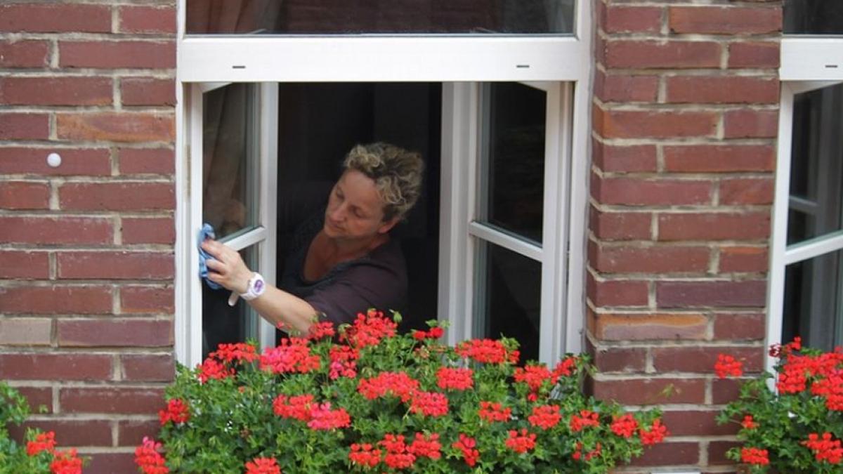 specialist feng shui aruncati vechiturile din casa motivul pentru care trebuie sa aveti mereu