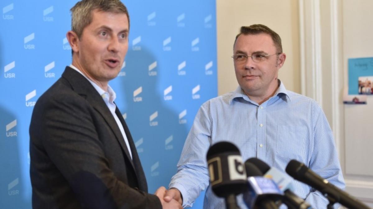 stanga si dreapta in politica romaneasca usr se repozitioneaza si il aduce pe moise guran in partid