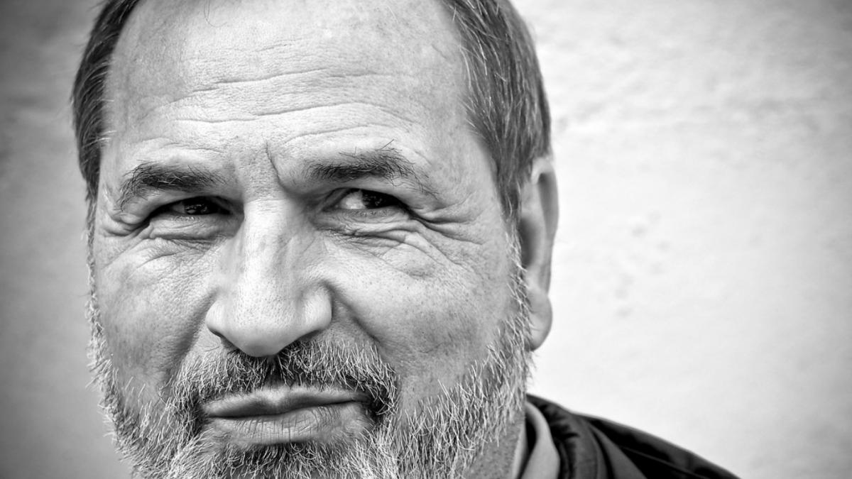 de cate ori pe luna ar trebui sa faca amor barbatii de varsta medie