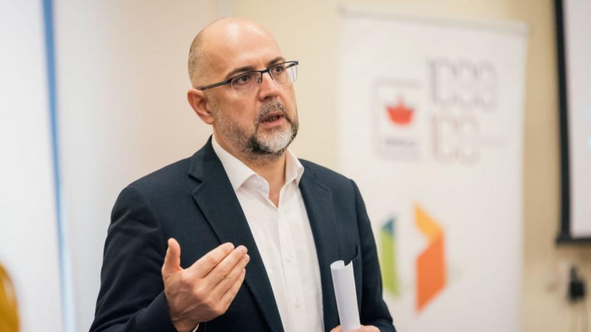 kelemen hunor considera ca usr ar trebui sa voteze motiunea de cenzura daca vrea anticipate ar