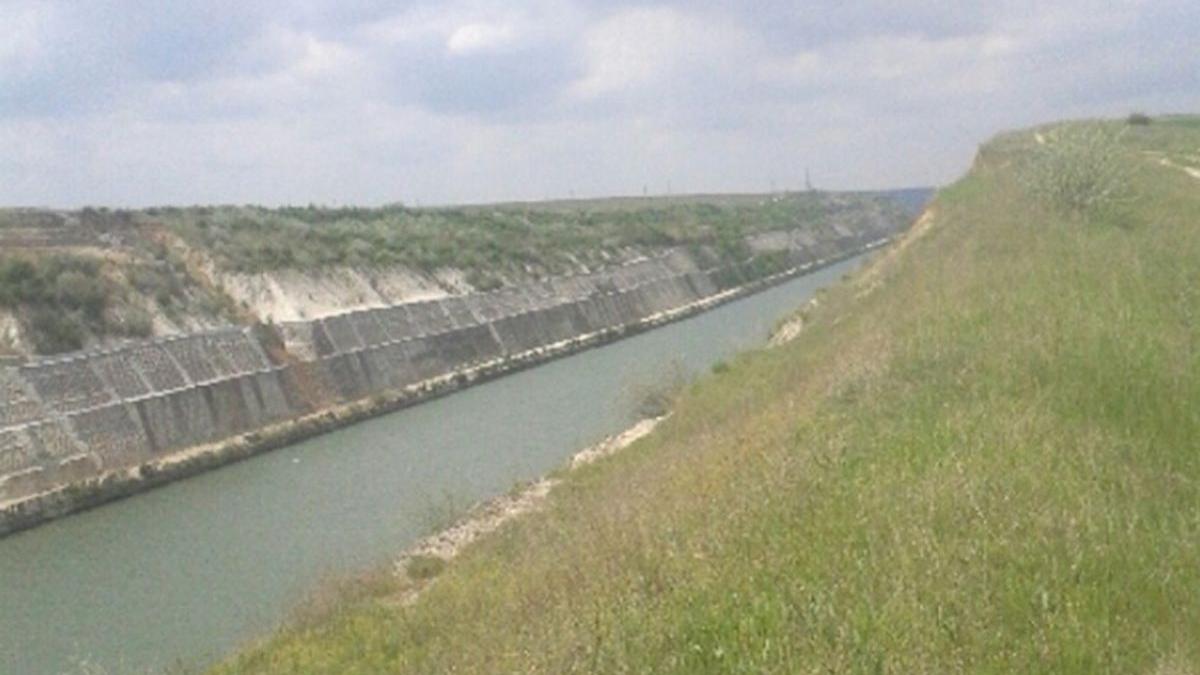 marinar de 40 de ani cazut de pe o nava in fluviul dunarea cautat de pompieri