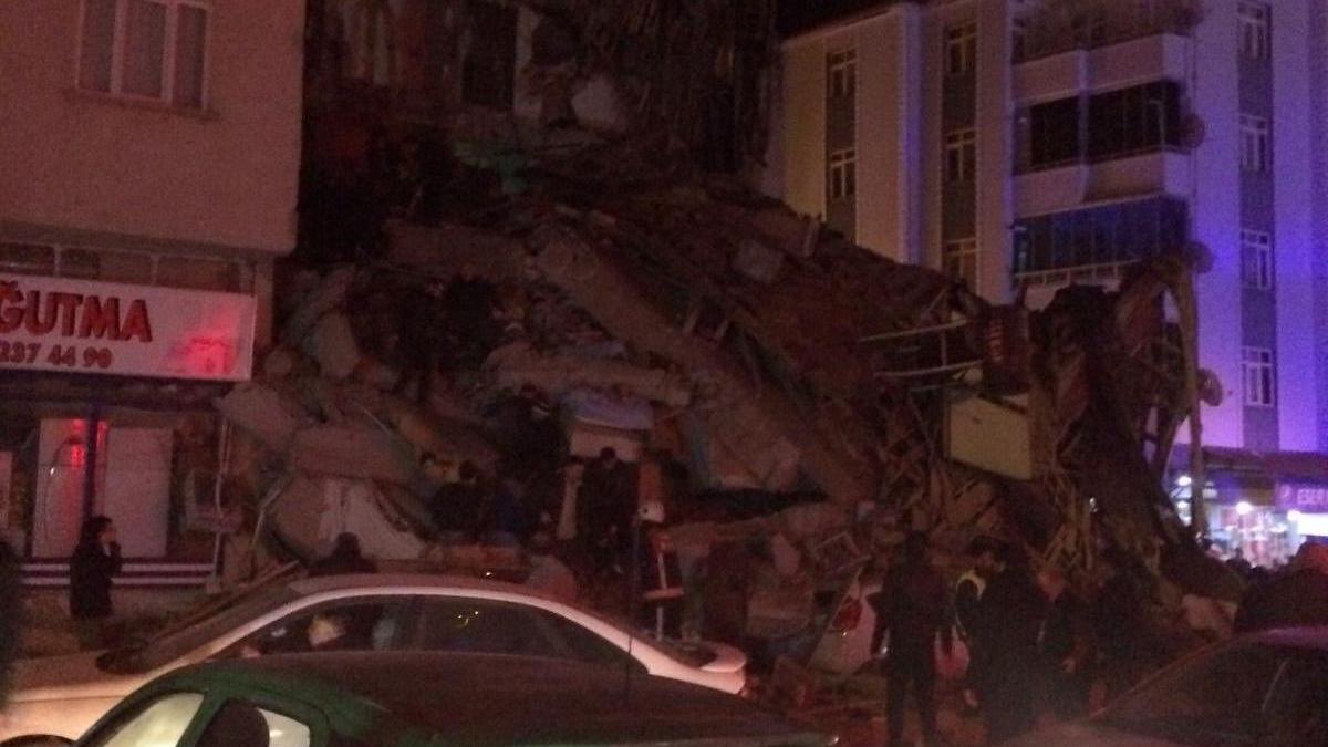 cutremur turcia bilantul a crescut la 31 de decese si peste o mie de raniti