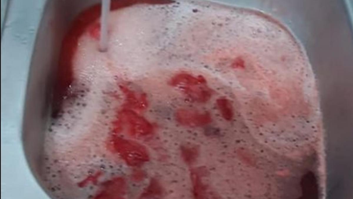 spitalele din capitala acuzate ca arunca sangele contaminat de dupa operatii in sistemul de