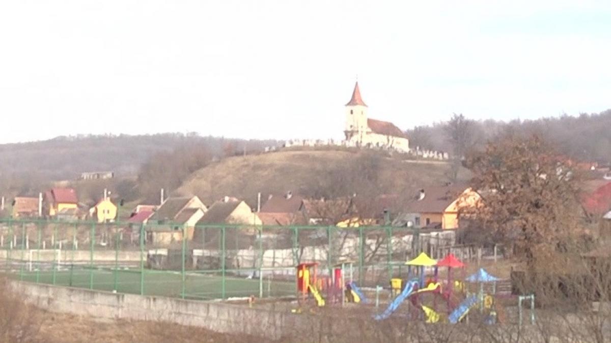 o comuna din romania este inecata in duhoare oamenii sunt disperati