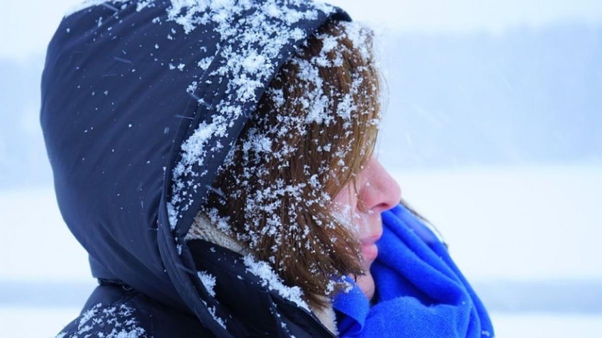 se schimba vremea cod galben de zapezi viscolite si vant puternic in peste jumatate de tara