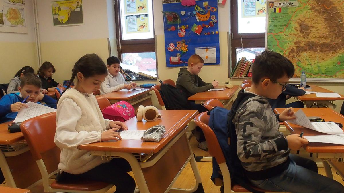 a inceput concursul aristotel 2020 destinat elevilor din invatamantul primar si gimnazial