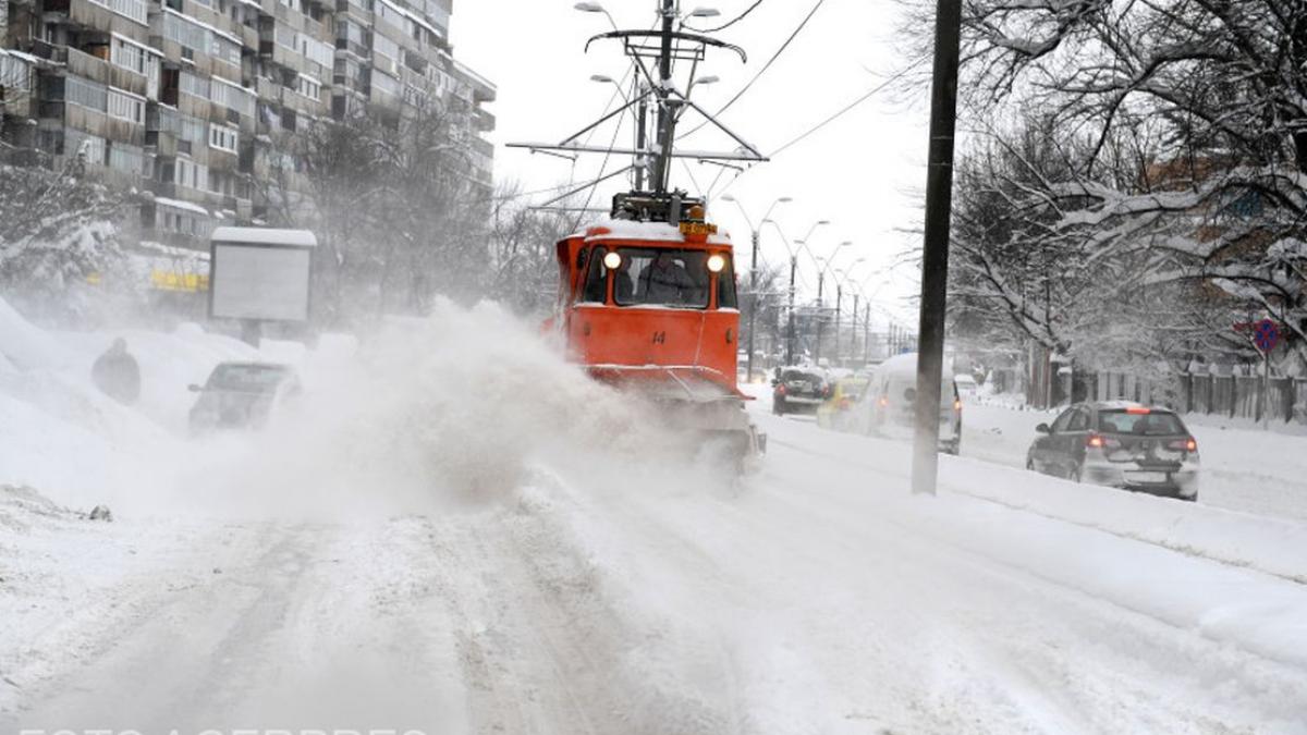 sase tramvaie sunt blocate in capitala tramvaiul 41 nu circula dinspre piata presei