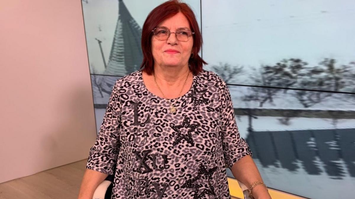 viorica e din iasi si a fost asistenta timp de 46 de ani povestile ei au uimit pe toti am prins
