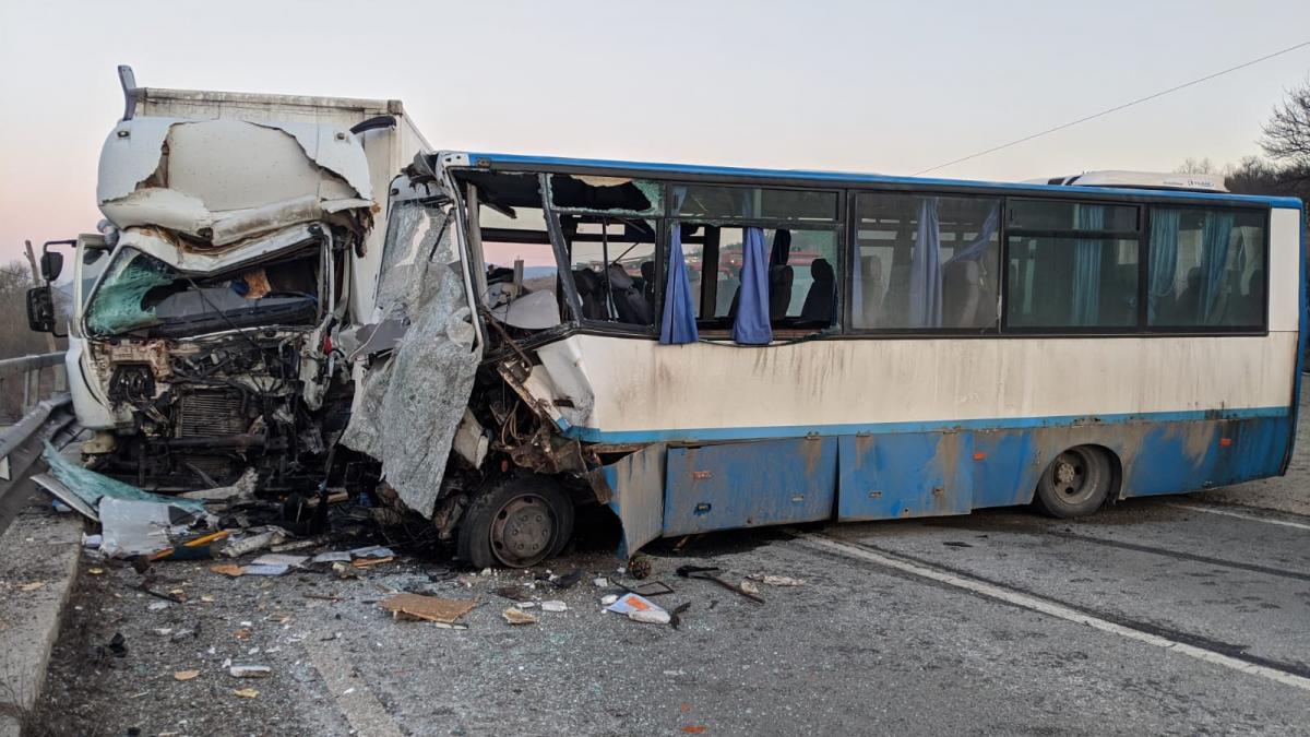 autobuz implicat in accident la bistrita un mort si mai multi raniti