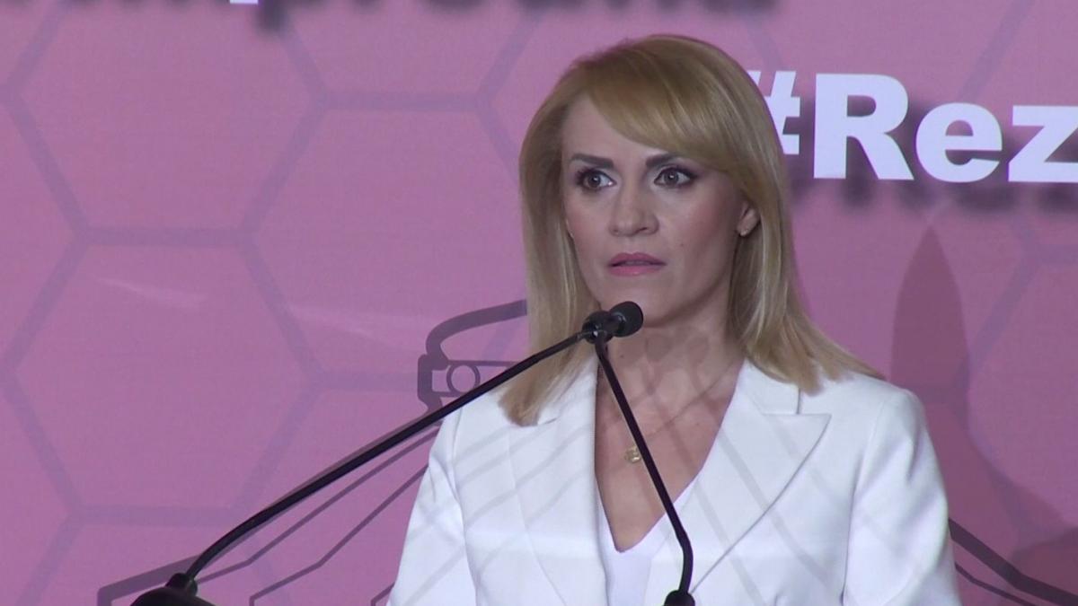 gabriela firea il face praf pe ludovic orban este cel mai incompetent dintre incompetenti