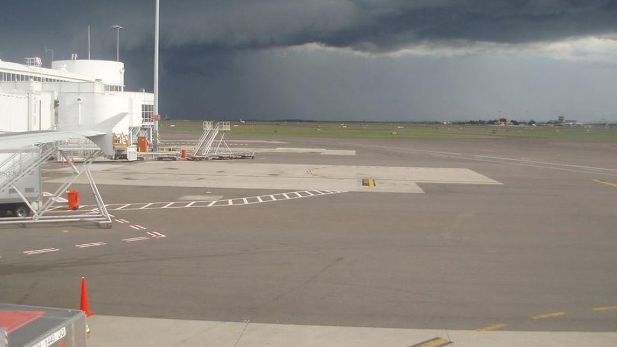 tarom anuleaza mai multe curse din cauza furtunii ciara vezi zborurile afectate