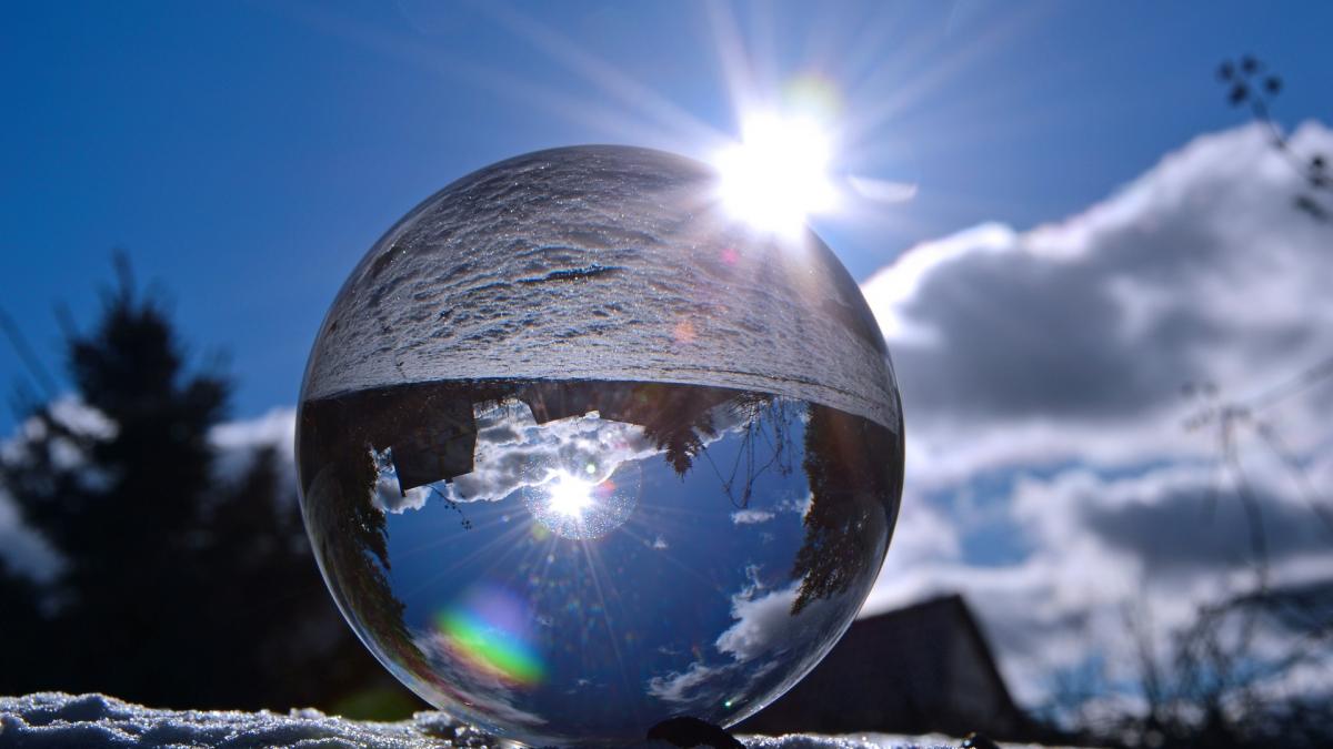 vremea o ia razna din nou se intorc temperaturile de primavara dupa episodul de iarna severa