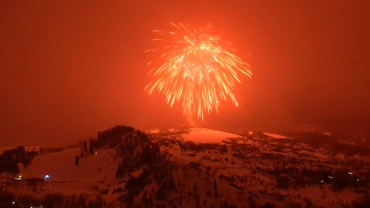 acesta este cel mai mare obiect pirotehnic din lume a intrat in cartea recordurilor video