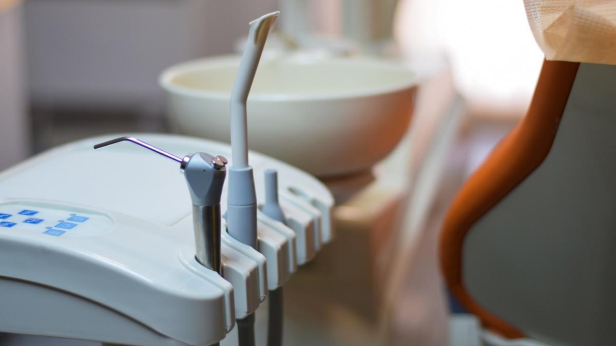 copil de patru ani paralizat dupa anestezii dentare repetate medicii spun ca e in stare extrem de