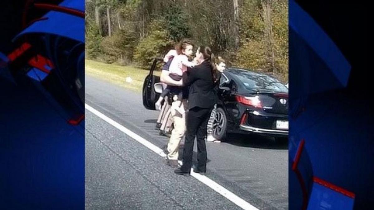 fetita rapita din fata casei