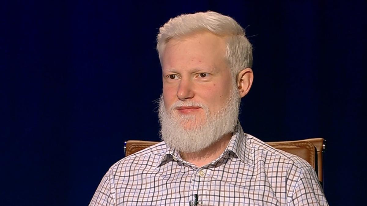 dar si har alex tache poveste exceptionala de viata a invins cancerul si se dedica faptelor bune