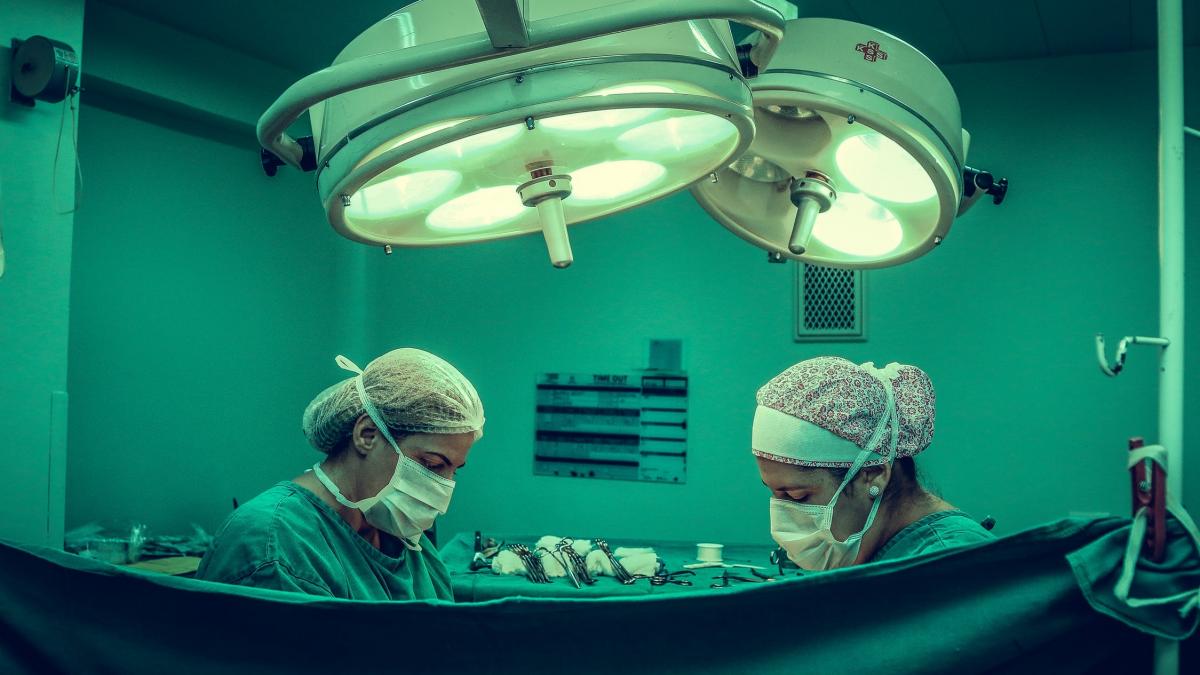 vindecari miraculoase in terapie intensiva doctor radu tincu omul a cazut in capcana crezand ca