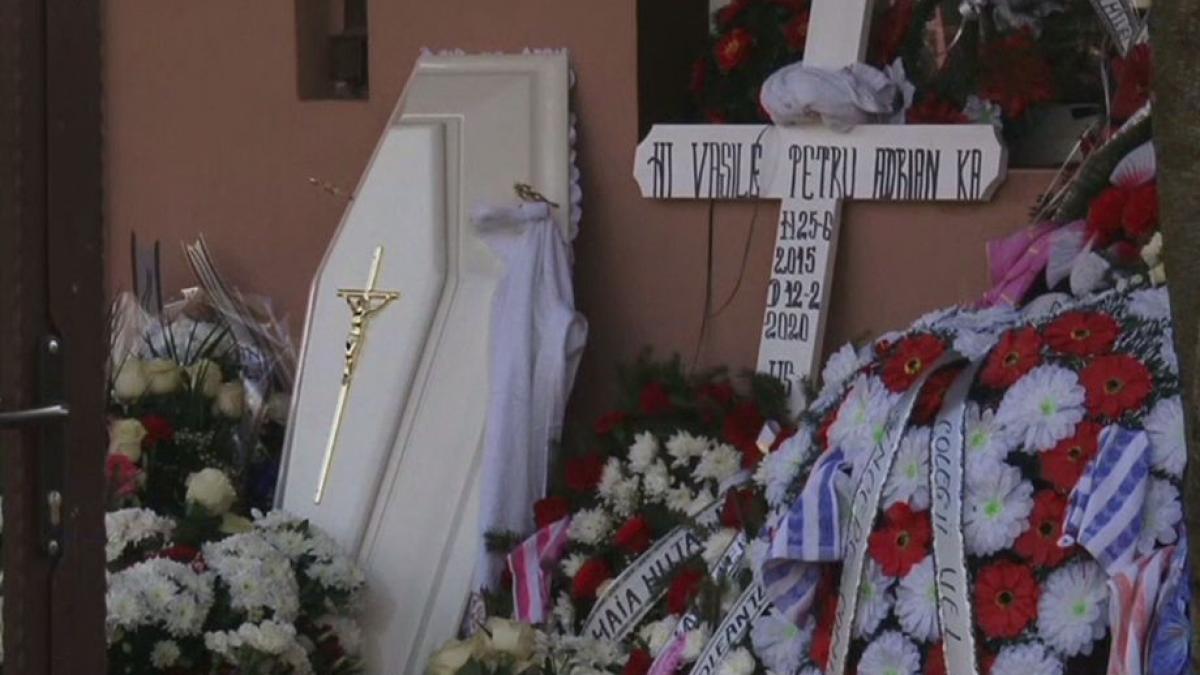 copil mort dentist pitesti inmormantat