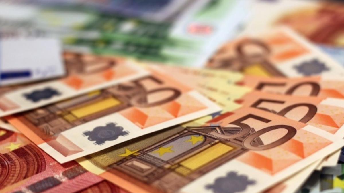 previziune ingrijoratoare euro va ajunge la 8 lei