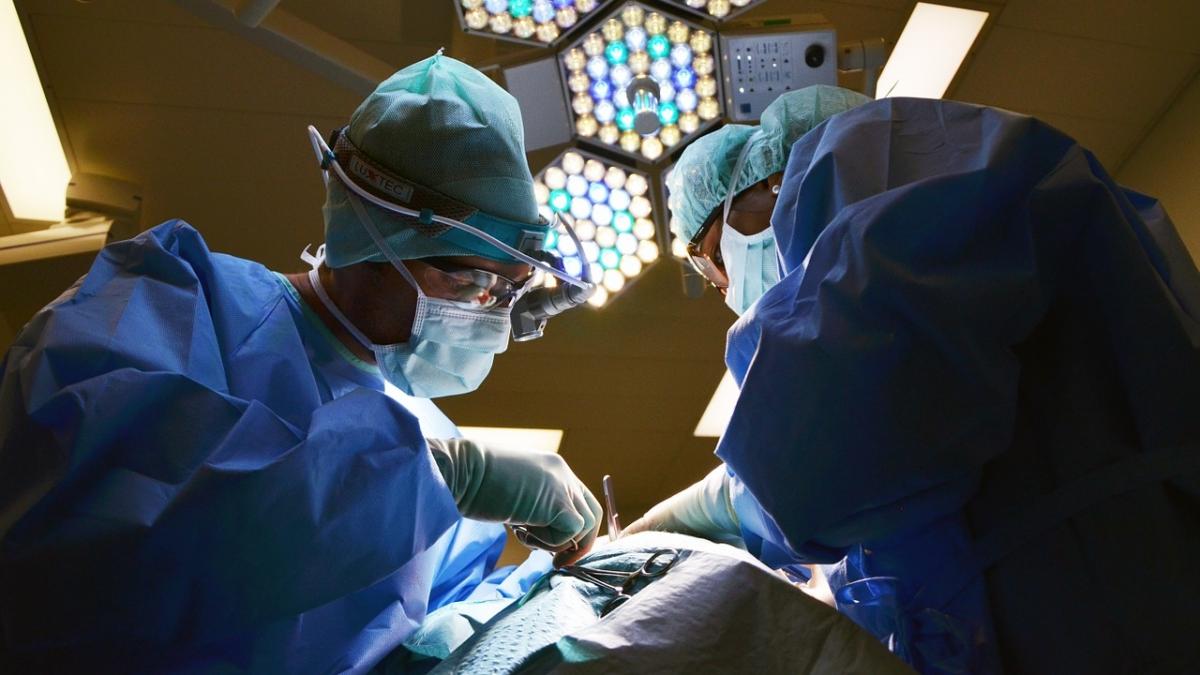 a ramas fara o ureche din cauza solarului povestea de groaza a unei femei de numai 44 de ani