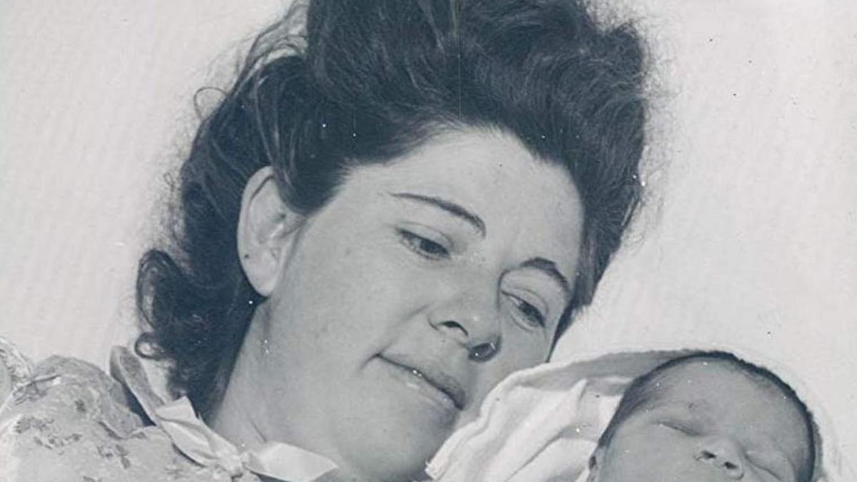 cea mai lunga sarcina din istorie povestea femeii care a fost insarcinata mai bine de un an