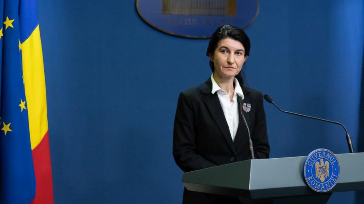 violeta alexandru anunt despre pensiile romanilor situatia sistemului de pensii e critica in acest