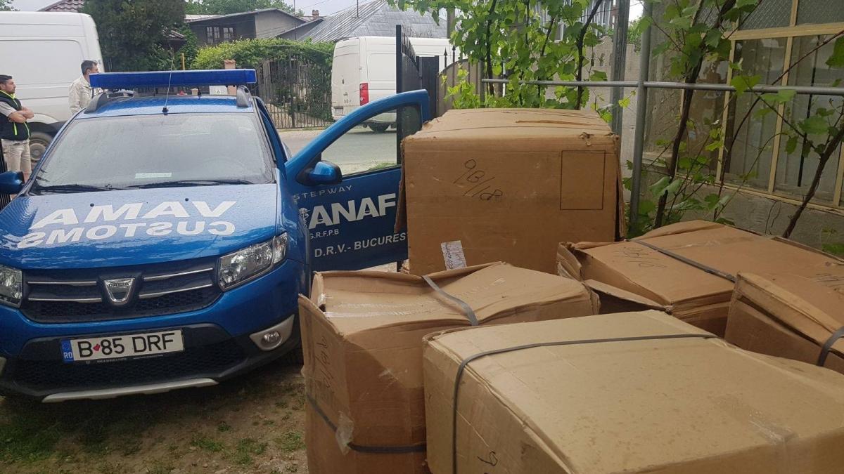 inspectori anaf pistoale