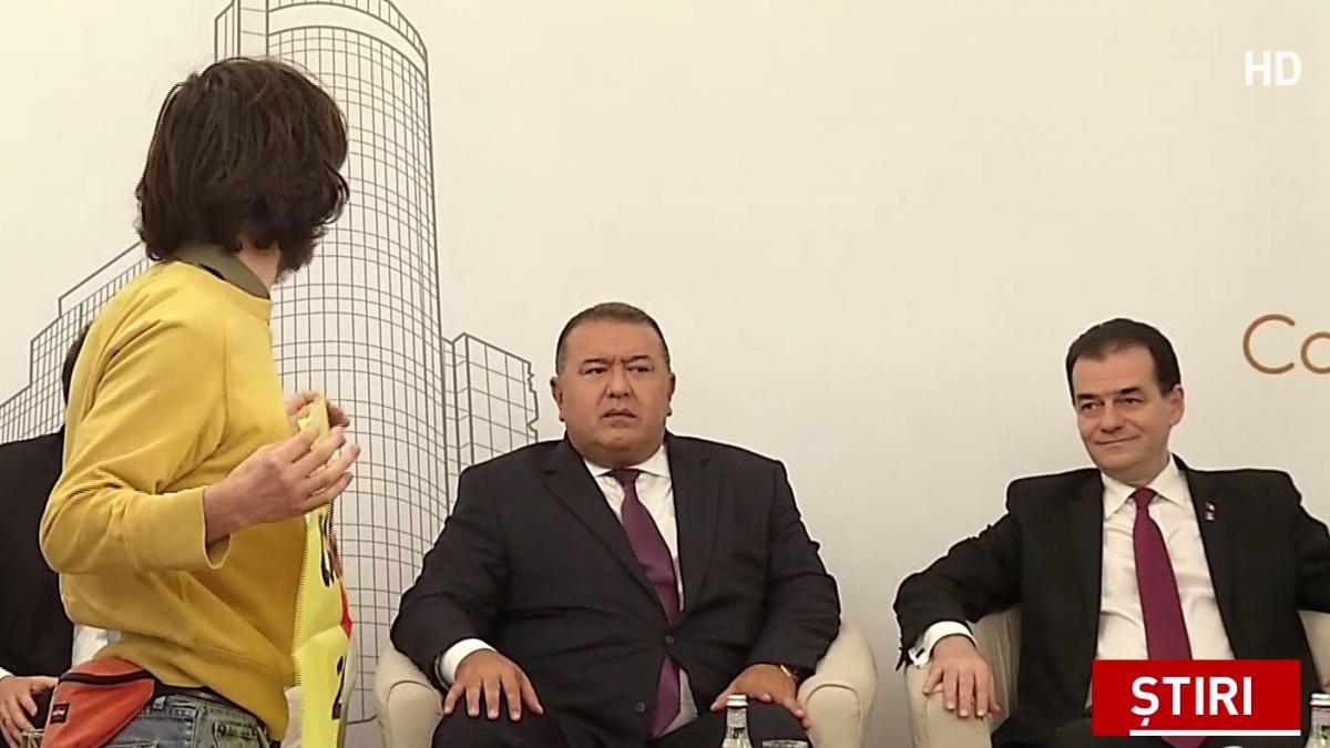 protest cu scandal orban activist de mediu