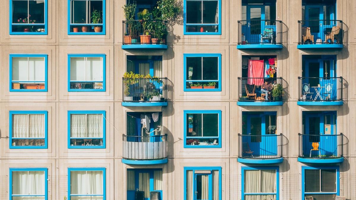 apartament marea britanie ieftin