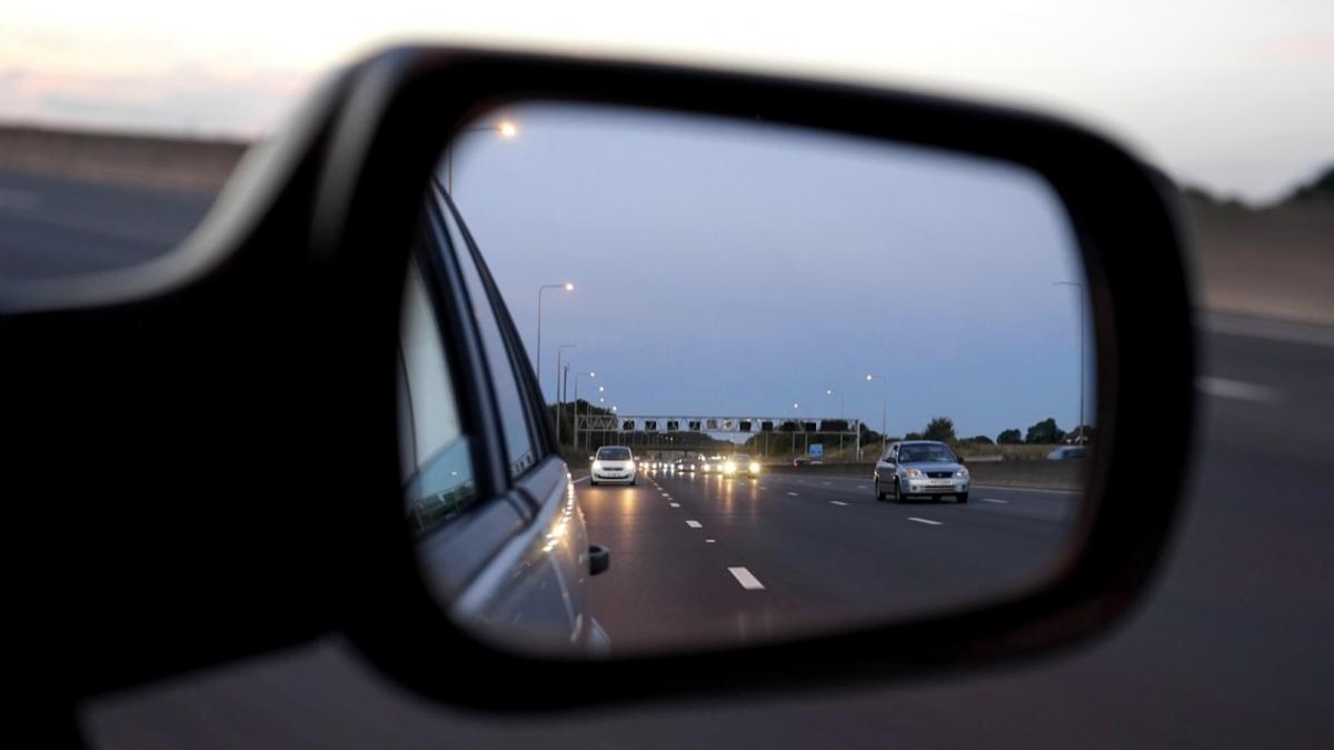 atentie mai multe masini de politie neinscriptionate pe drumul romanilor catre occident