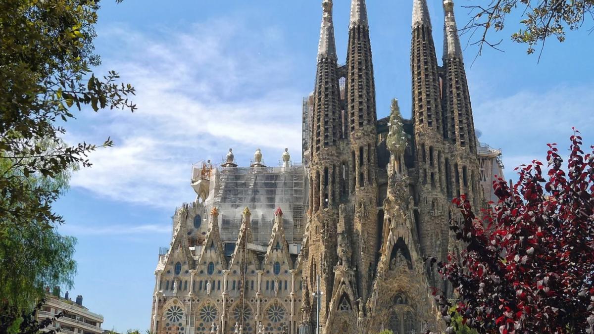 coronavirusul a ajuns si in spania primul pacient confirmat este internat la un spital din barcelona