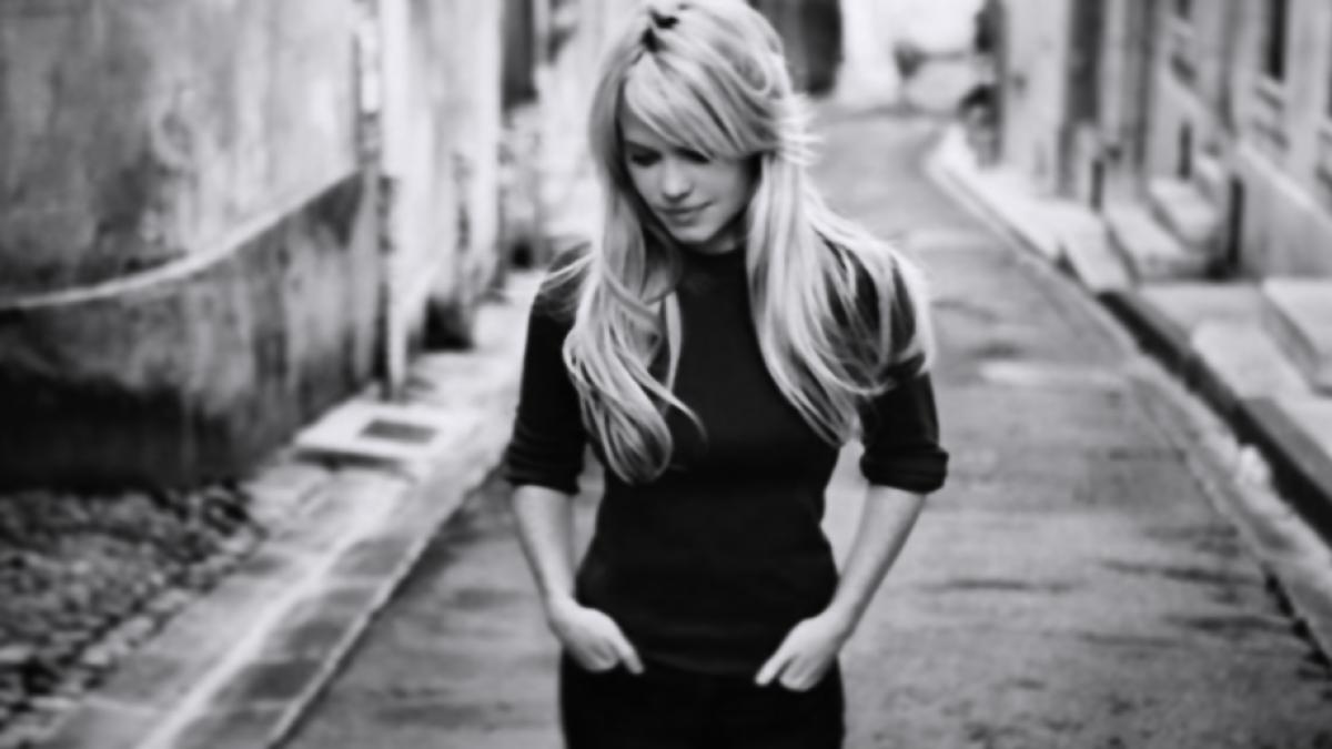 cantareata duffy a dezvaluit ca a fost drogata violata si tinuta captiva