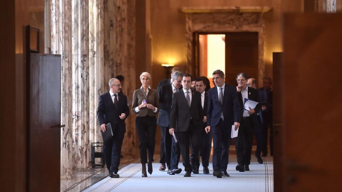 predictia lui sorin rosca stanescu cine are cele mai mari sanse pentru nominalizarea de premier