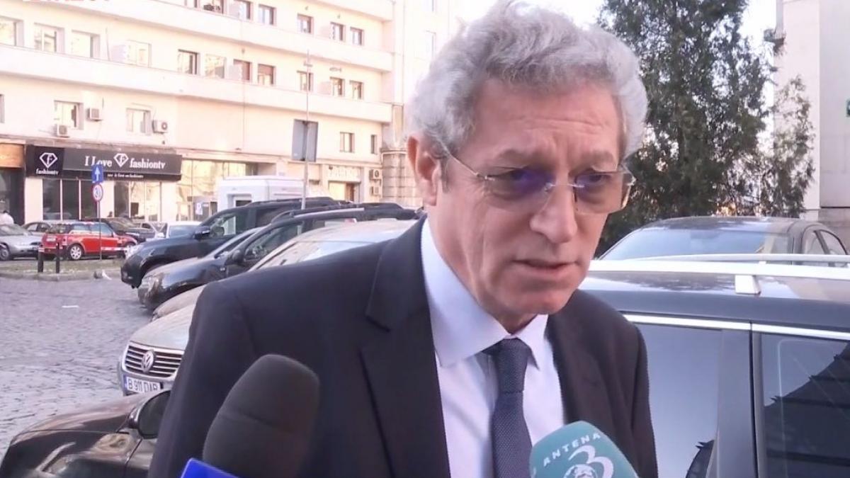 adrian streinu cercel trage un semnal de alarma de ce trebuie sa ne ferim de antibiotice