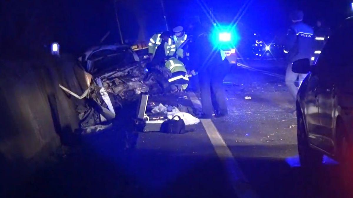accident bals olt patru tineri striviti masina