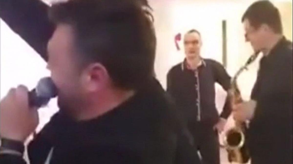 politisti suceava petrecere manele contrabandisti