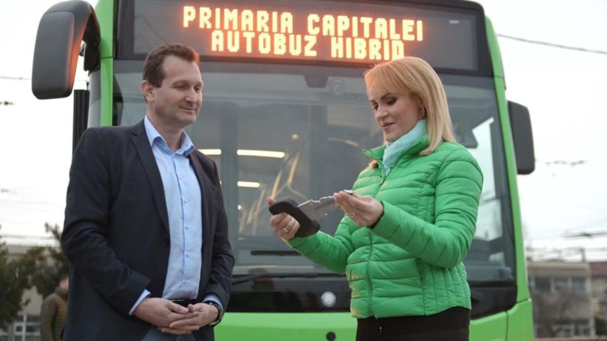 primul autobuz hibrid bucuresti