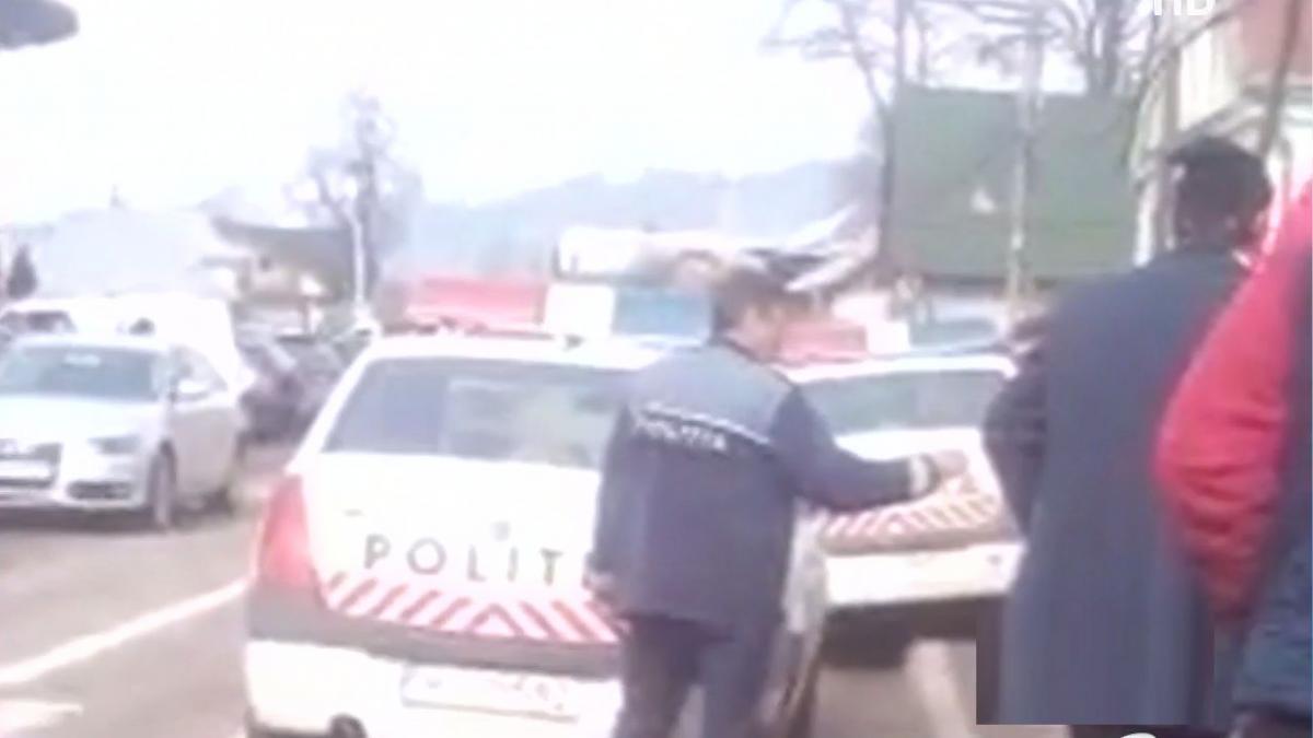 scandal cu impuscaturi scoala din suceava dupa ce un elev s a lovit la doua degete