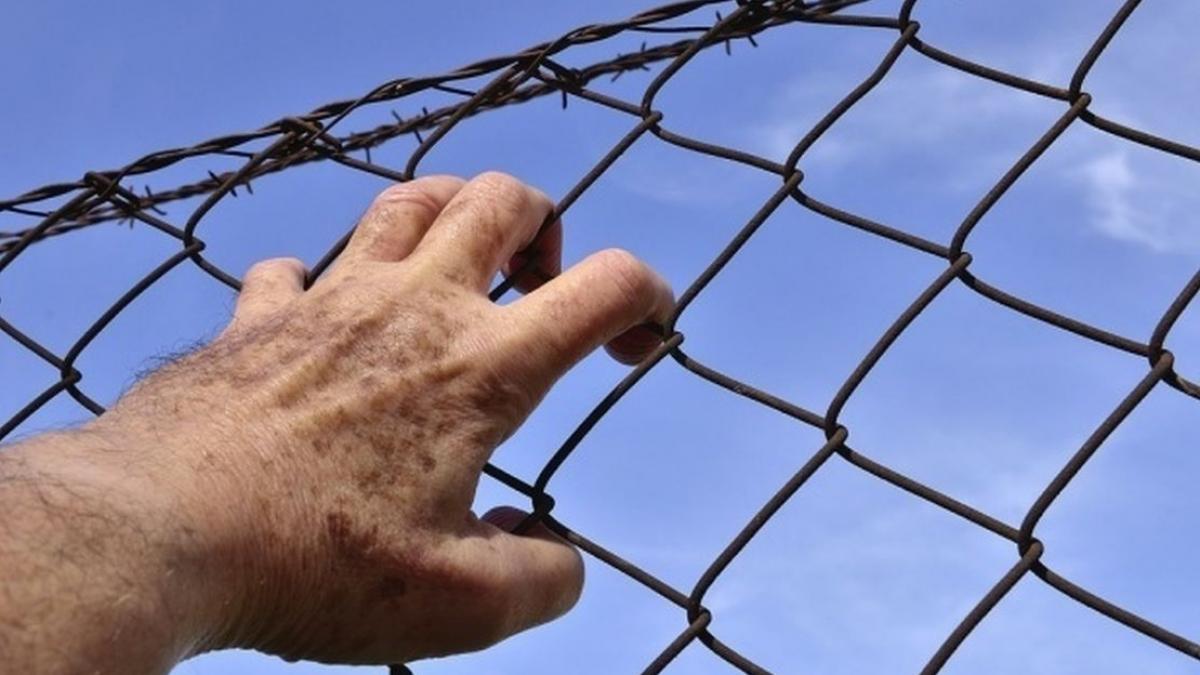 violente la granita turciei cu grecia politistii folosesc gaze lacrimogene impotriva migrantilor