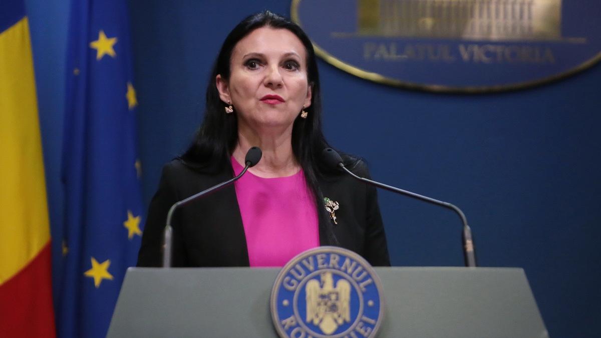 sorina pintea cere sa fie dusa de urgenta la spital