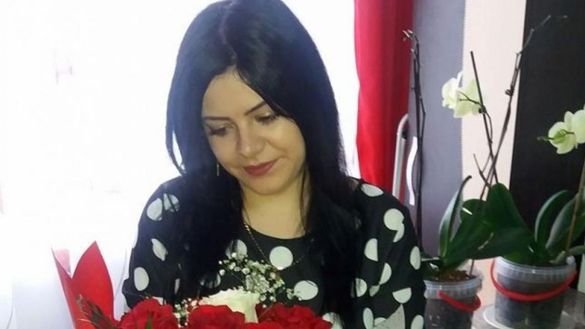 visul spulberat al unei tinere mamici de doar 23 de ani a murit asteptand trei ore sa fie consultata
