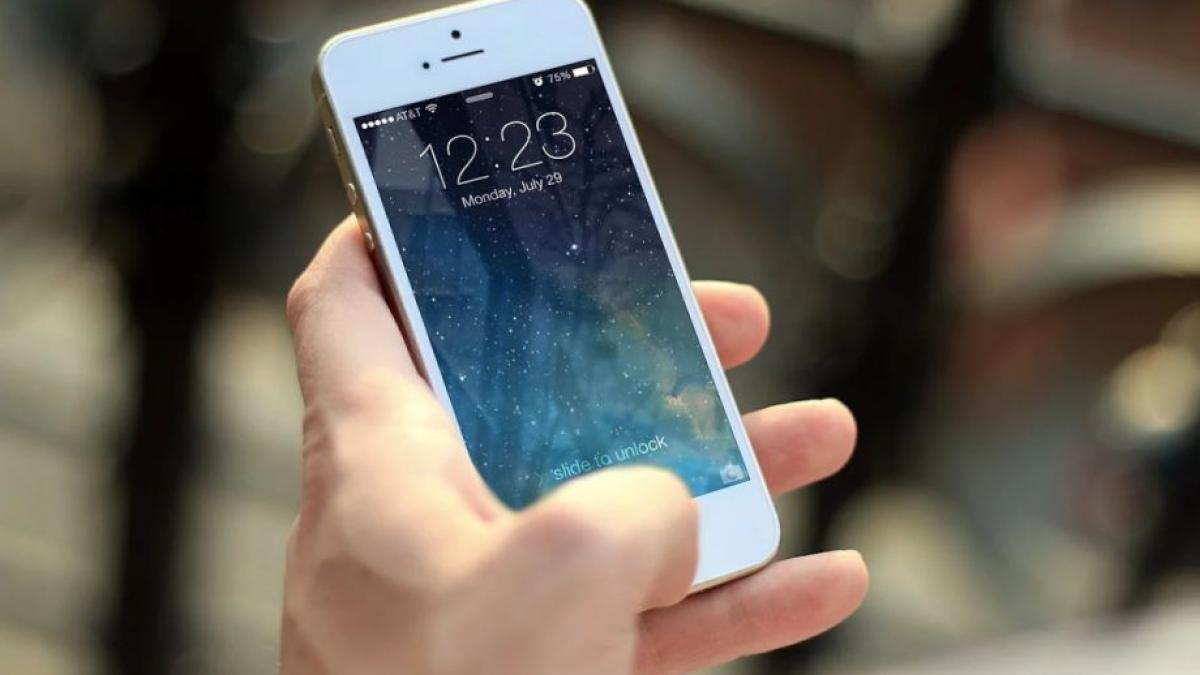 virus supravietuire telefon