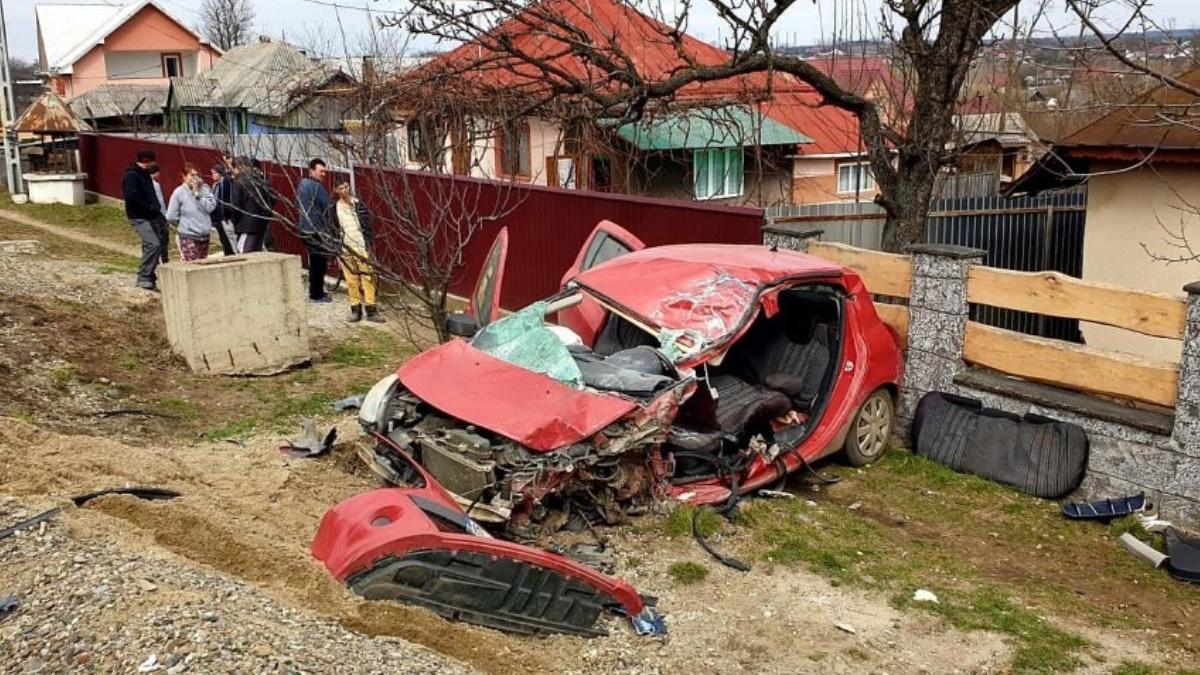 accident draguseni suceava tir trailer autoturism