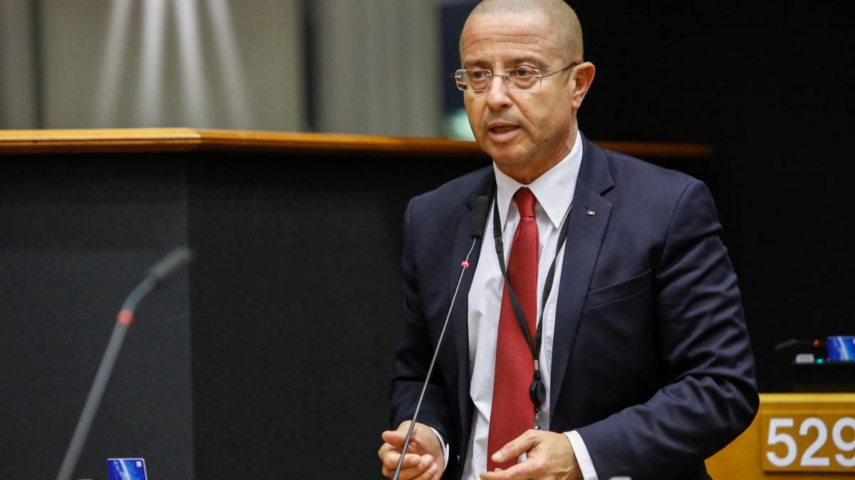 tudor ciuhodaru avertizeaza doar masurile de autoprotectie nu sunt suficiente