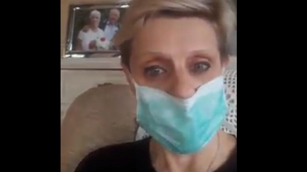 o italianca isi striga durerea din carantina dupa ce tatal ei a murit de coronavirus