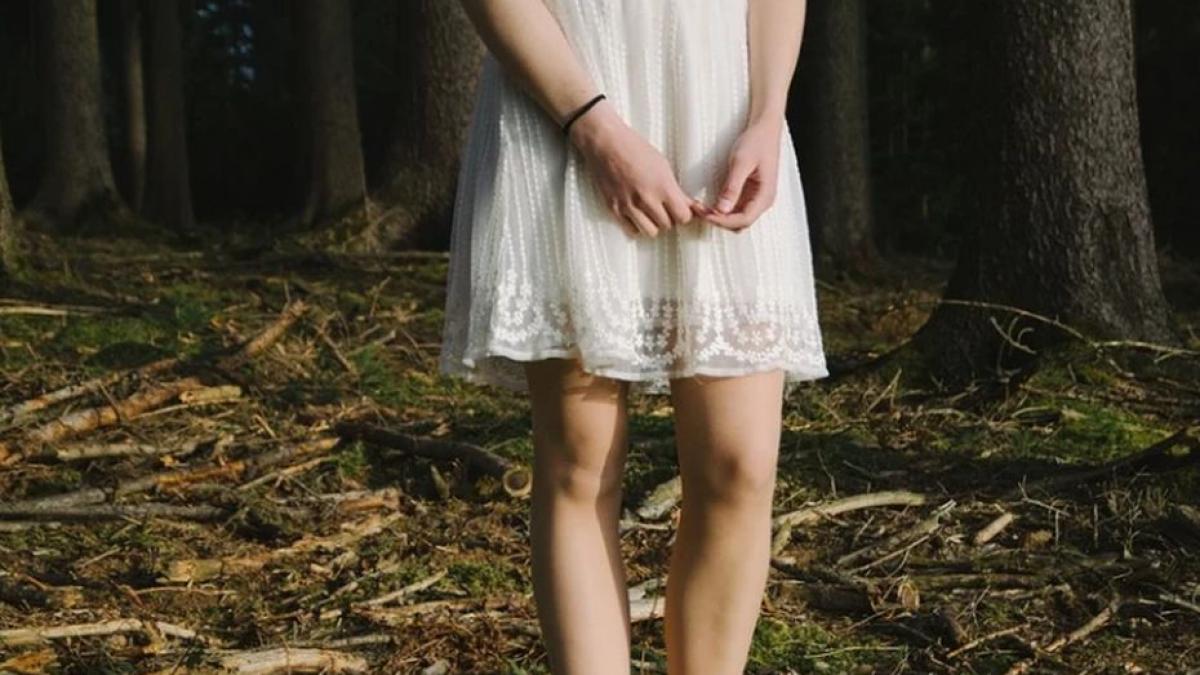 fata agresata padure vulcan hunedoara