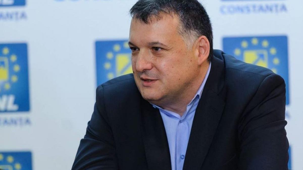 inca un parlamentar roman a fost infectat cu coronavirus deputatul hutuca sunt izolat la domiciliu