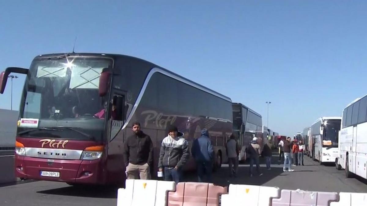 noile masuri anuntate de autoritati au produs probleme pentru romanii care au vrut sa intre in tara