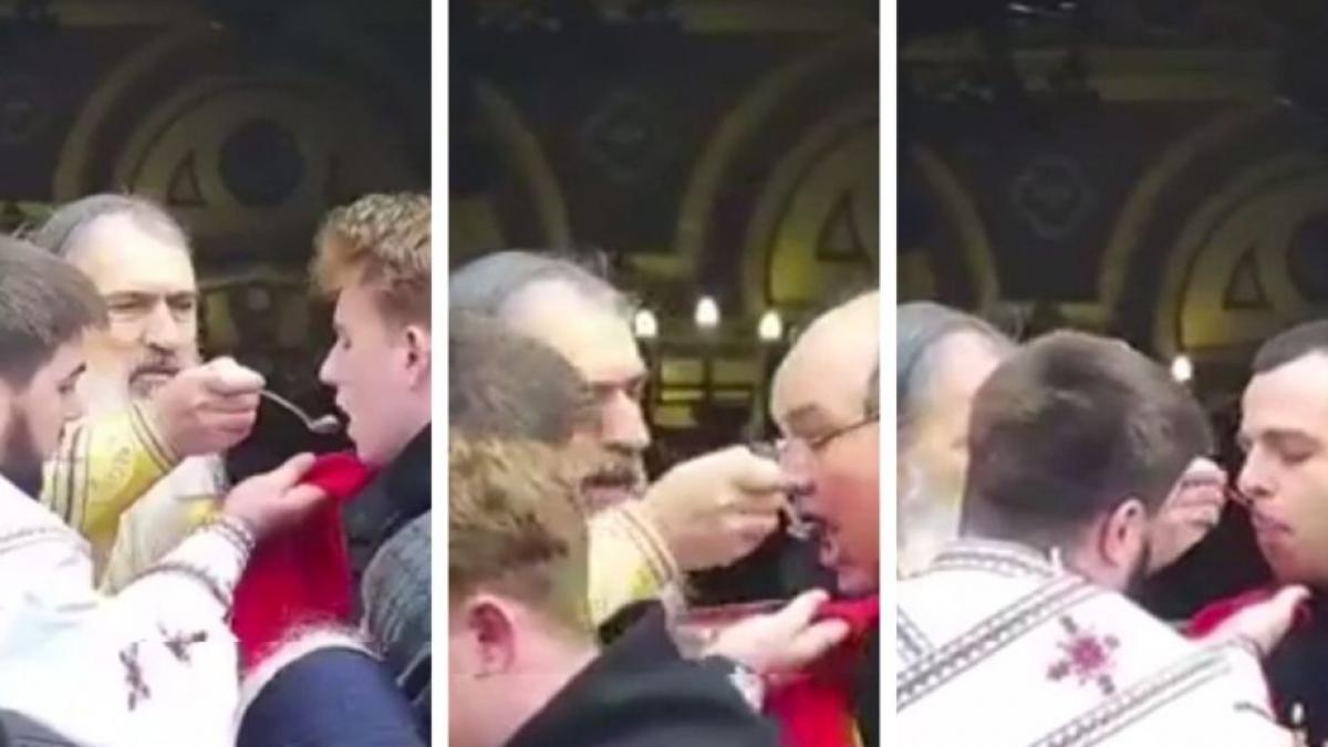 coronavirus impartasanie aceeasi lingurita sute oameni constanta