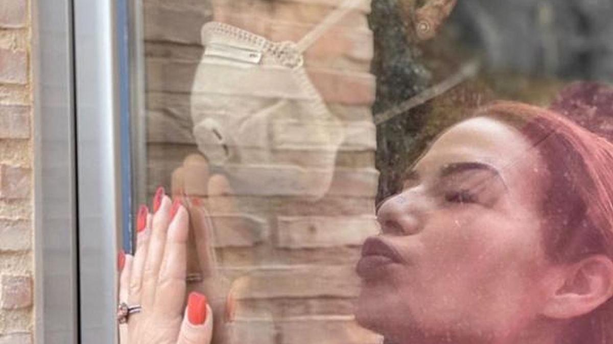 ezequiel garay interactioneaza cu sotia